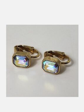 VINTAGE AVON Aurora Borealis Enamel-cut Clip-on Earrings